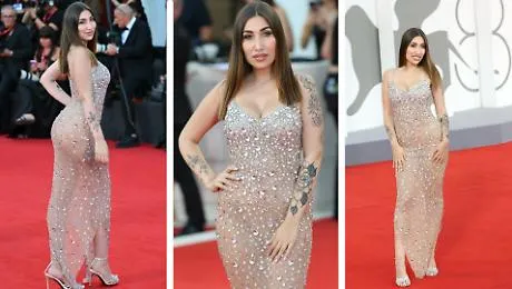 Pornostar catanese sfila sul red carpet di Venezia: &laquo;Sono la prima a farlo da sola&raquo;