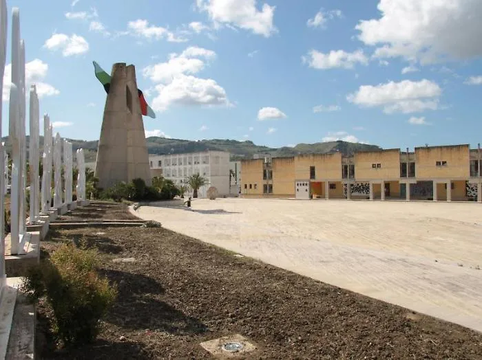 Belice: l'utopia della ricostruzione tra new town e arte a 50 anni dal terremoto. ANSA/US FONDAZIONE ORESTIADI