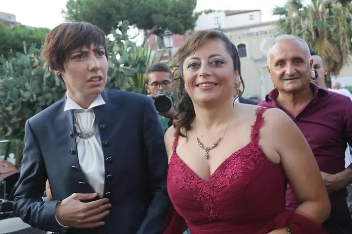 L'unione civile di Rosalba e Laura (foto Davide Anastasi)