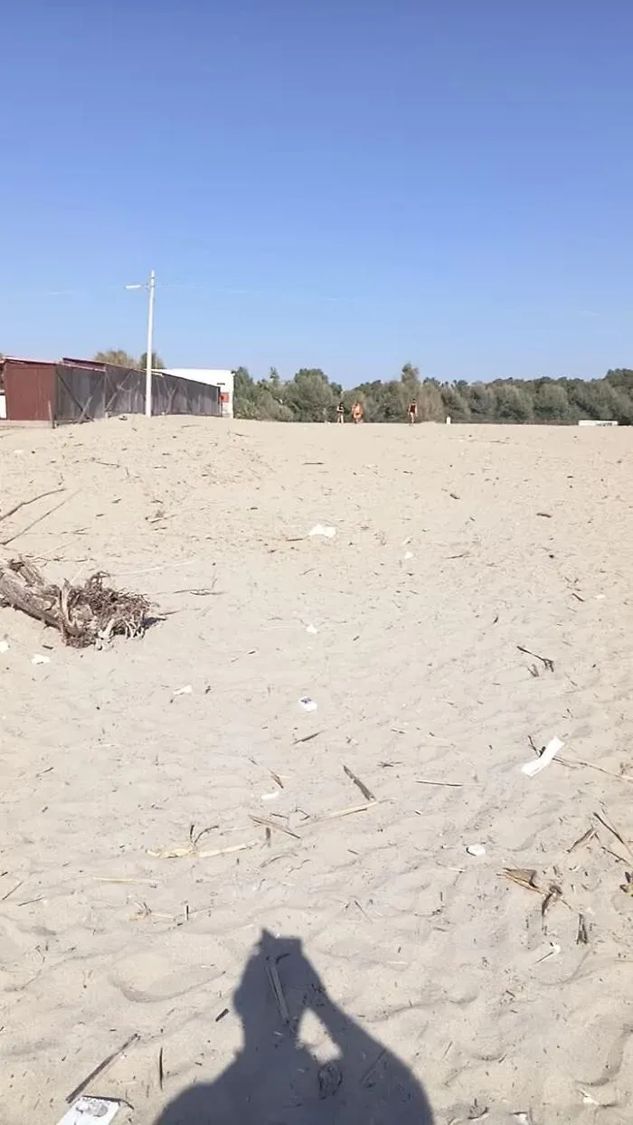 34678785-17-06-spiaggia-libera-videomp4_1620404438989