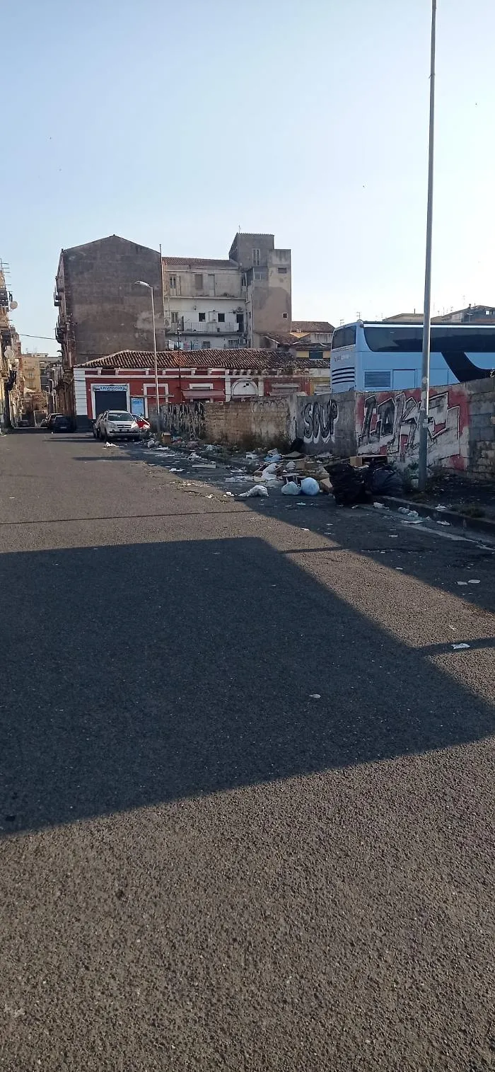 Tra-corso-martiri-della-liberta-e-via-Archimede2