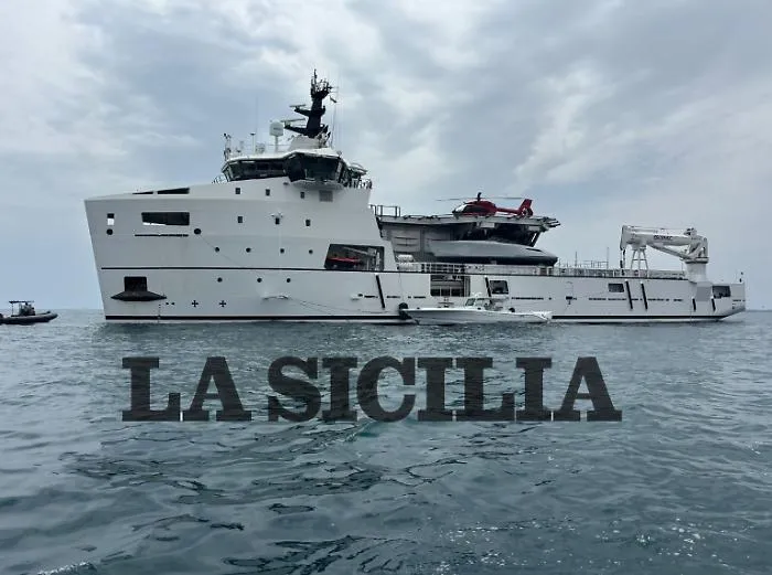 02 Nave a supporto Zuck