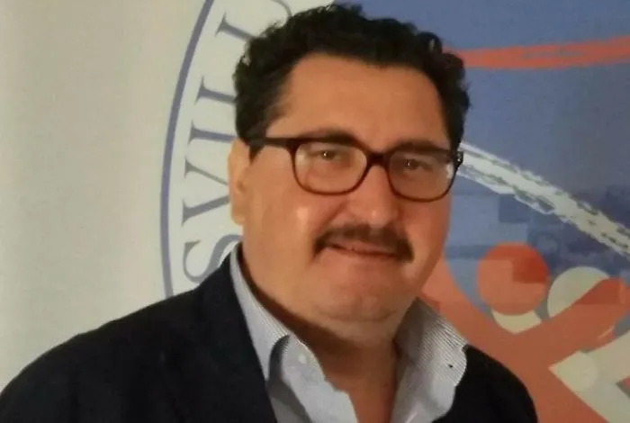Falso in atto pubblico, a giudizio ex deputato Coltraro
