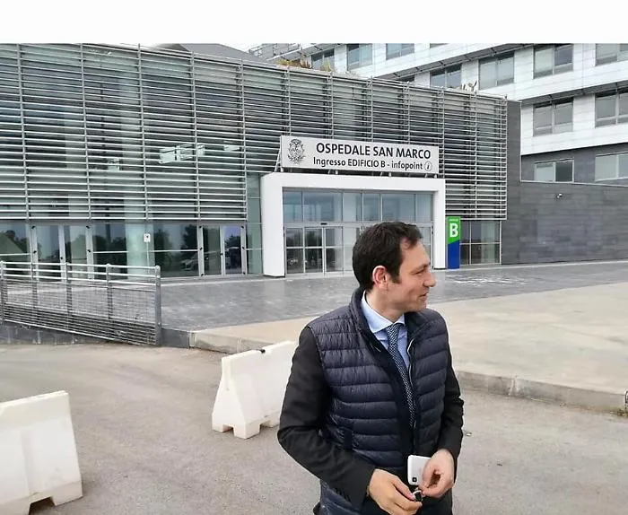Medico arrestato a Catania, l'assessore Razza: &laquo;Fatti gravi&raquo;. E ora rischia il licenziamento