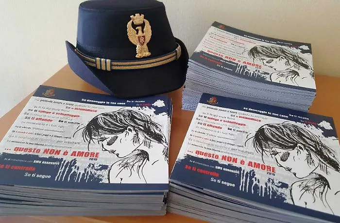 Caltanissetta, la polizia a scuola per "educare" i ragazzi alla cultura di genere