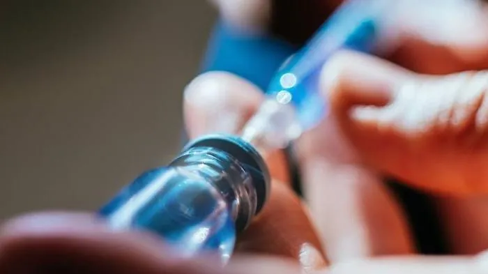 Coronavirus, l'Italia isola il suo ceppo e progetta un vaccino