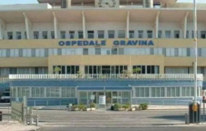 Coronavirus, ospedale di Caltagirone sar&agrave; centro regionale: aumentati fino a 46 i posti in Rianimazione