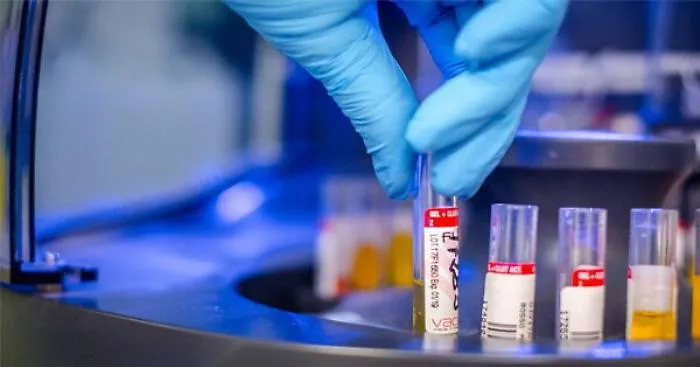 Coronavirus, diventano venti i laboratori per i test in Sicilia: ecco dove sono