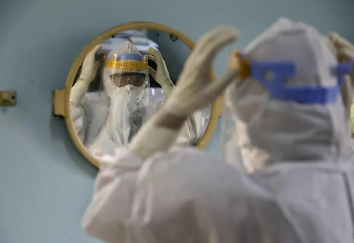 Il medico del Covid Hospital e l'incancellabile angoscia di chi gli affida i propri cari