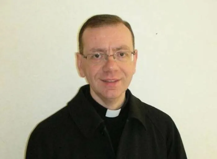 &laquo;Buonasera, sono Papa Francesco&raquo;, la telefonata indimenticabile per don Pietro Antonio Ruggiero