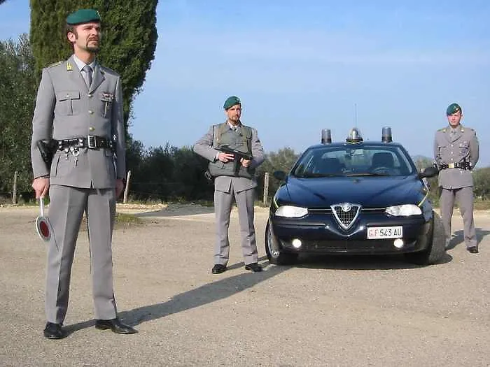 Blitz Palermo, gip: &laquo;Clan mafiosi pronti a sfruttare crisi del Covid&raquo;