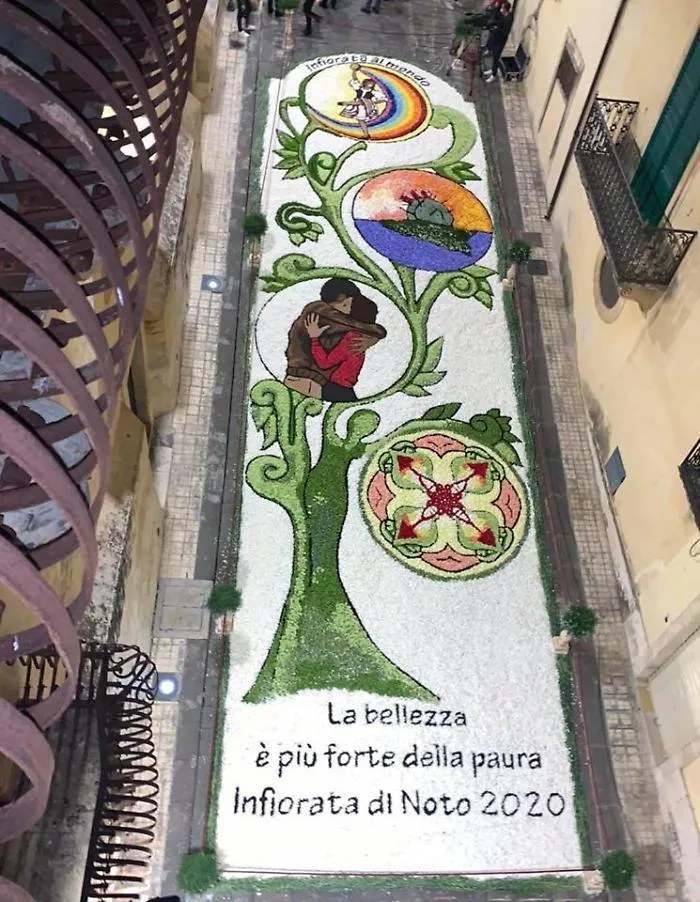 L'Infiorata di Noto quest'anno &egrave; social: ecco dove potete seguirla