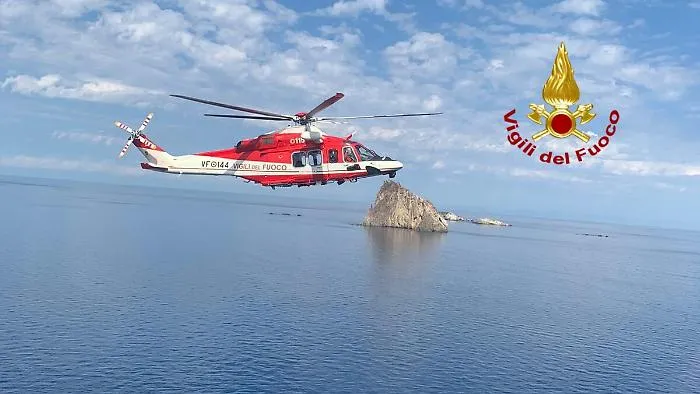 Vigili del fuoco Sicilia, ecco due nuovi elicotteri