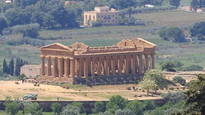 I siciliani riscoprono la Sicilia
Settemila visitatori nei siti culturali