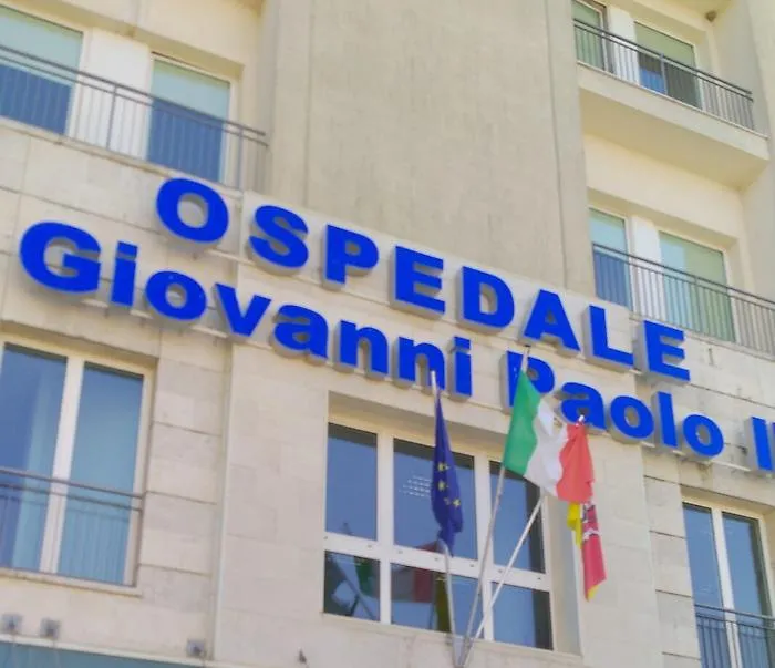 Ragusa, eccezionale intervento su paziente catanese per bloccare il dolore cronico