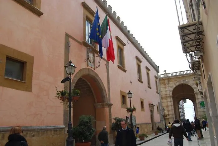 Sindacato sul piede di guerra: &laquo;Comune non paga cooperative, una condizione gravissima. E' emergenza&raquo;