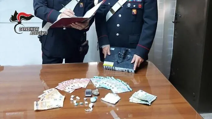 Ribera, arrestato cinquantaduenne per detenzione a fini di spaccio di sostanze stupefacenti