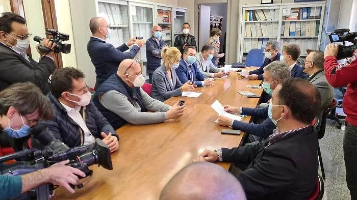 Agrigento, il sindaco, Franco Miccich&eacute;, assegna le deleghe