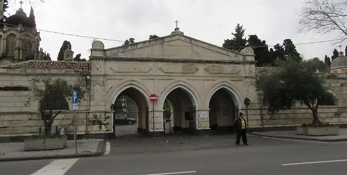 Covid Catania, ecco come accedere al cimitero per visite ai defunti
