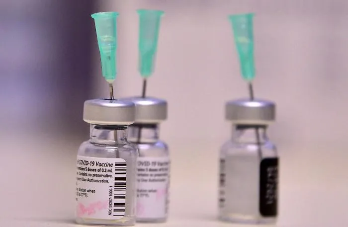 Vaccini, in Sicilia ora comincia la vera sfida: over 80 e ospedali, il piano di Razza