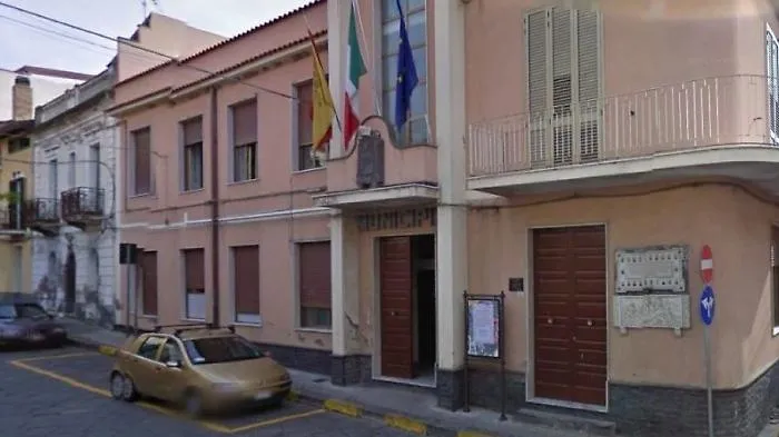 Calatabiano, il prefetto ordina una ispezione antimafia al Comune