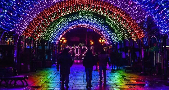 L'Italia torna rossa, 6 giorni di lockdown: &egrave; gi&agrave; caccia ai &ldquo;furbetti&rdquo; del Capodanno