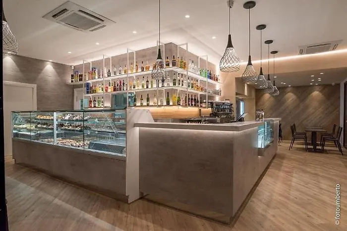 Crisi covid, chiude rinomata pasticceria a Giarre: 15 lavoratori a casa