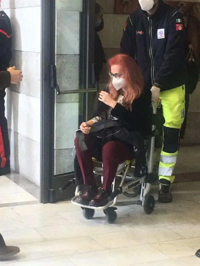 Palermo, giudice onorario sviene: &egrave; in sciopero della fame da 16 giorni