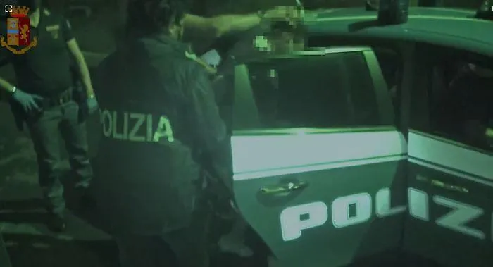 Spaccio di droga, raffica di arresti tra Barrafranca e Piazza Armerina