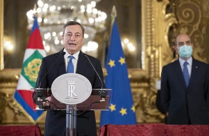 Nuovo governo, Draghi accetta l'incarico con riserva: &laquo;Fiducioso che emerga unit&agrave;&raquo;