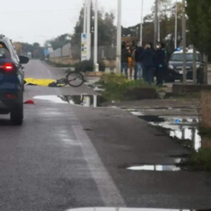Investe e uccide ragazzo a Vittoria e scappa, una donna si costituisce: &laquo;Sono stata io&raquo;
