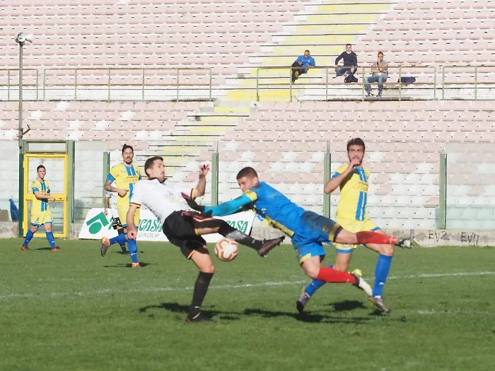 Serie D, il Messina non sfonda e il Licata porta via un meritato pareggio