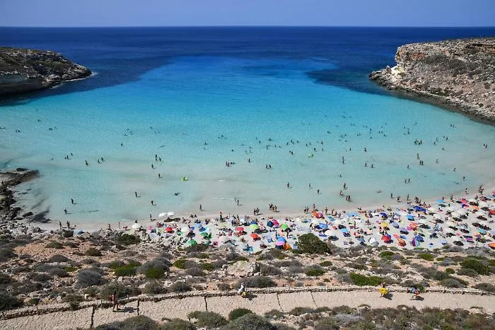 L'Isola dei Conigli a Lampedusa si conferma la spiaggia pi&ugrave; amata su Tripadvisor