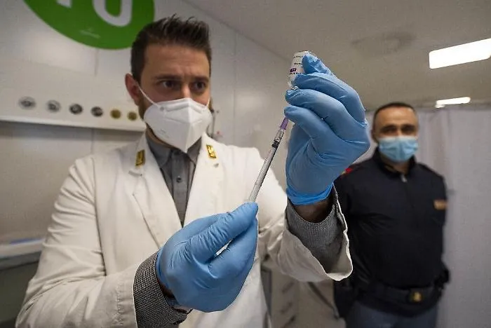 L'Asp di Ragusa ha sospeso dal servizio (e dallo stipendio) 30 dipendenti "no vax"