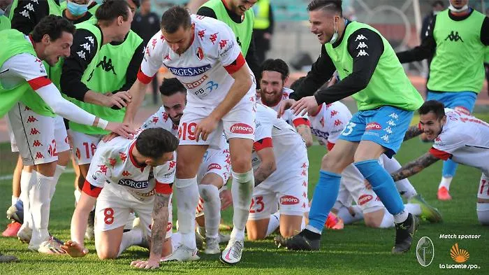 Foto da Twitter (SSC Bari - @SS Calcio Bari)