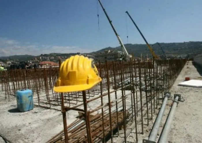 Allarme della Uil, cassa integrazione triplicata a Catania
