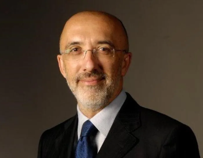 Non reintegr&ograve;  Dg dell'Universit&agrave;, assolto ex rettore Pignataro