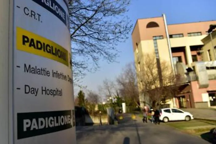 Coronavirus, Gismondo: "Studiamo Dna per mappare il suo viaggio in Italia"