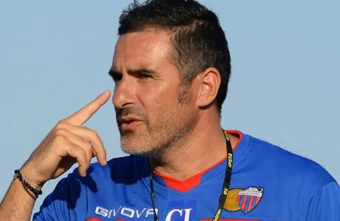 Il tecnico Lucarelli