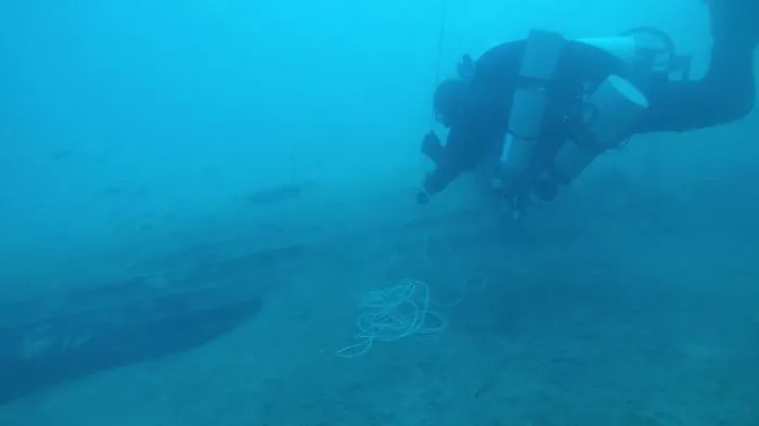 Siracusa, i resti di un idrovolante nell'area protetta marina del Plemmirio