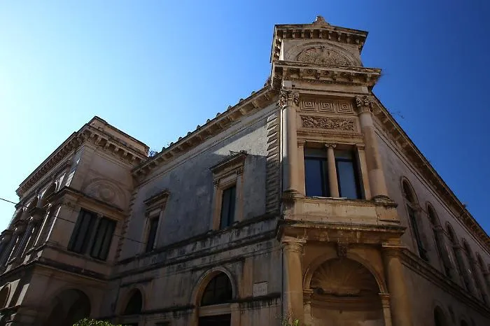 Siracusa, bandi per gestire il Museo del Cinema e Teatro comunale