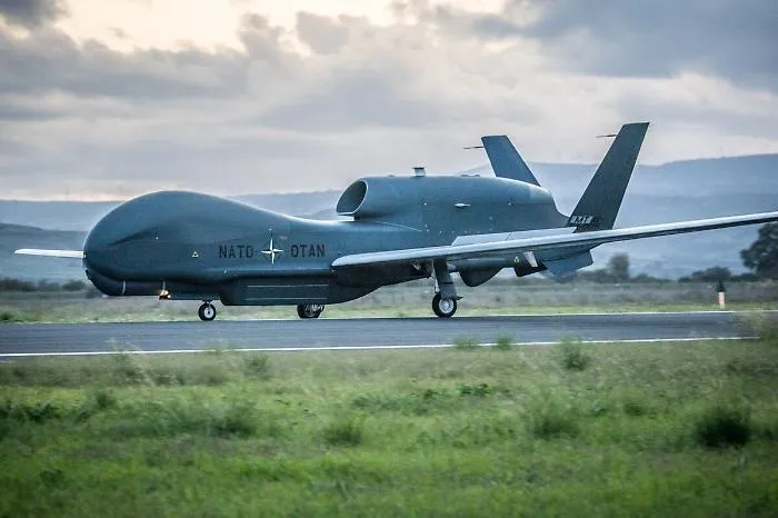 Consegnato a Sigonella il drone super tecnologico della Nato