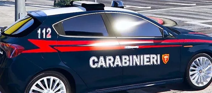 Mascalucia, minaccia madre per 100 euro: "Ti taglio la testa"
