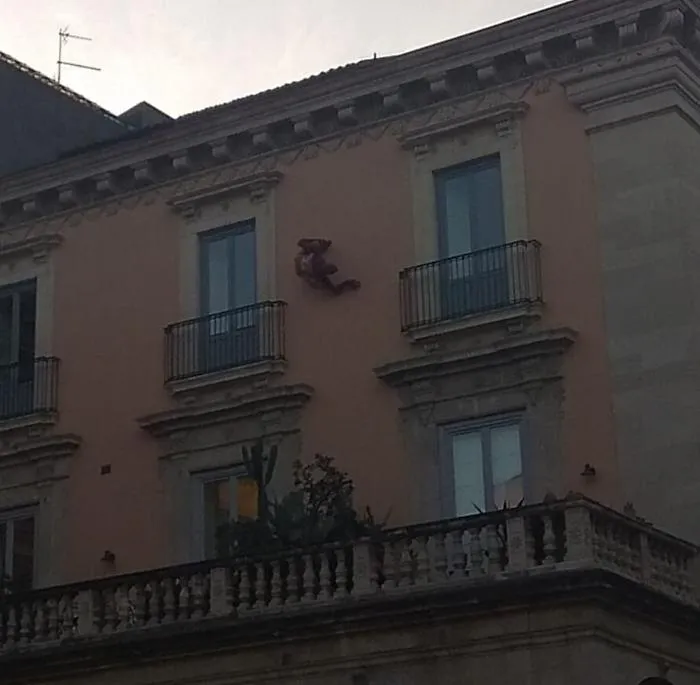 Catania: "Ridiamo decoro a questo centro storico"