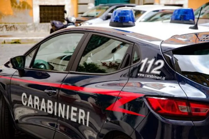 Catania, "Vai a comprare il latte ai tuoi figli": uomo accoltella il cognato