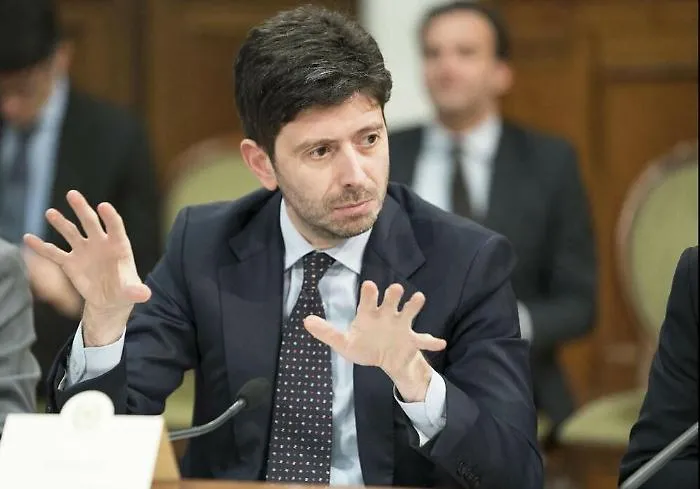Coronavirus, Speranza: &laquo;L'indice di contagio &egrave; sotto dato 1&raquo;