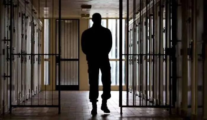 E' polemica sui boss scarcerati, ma i giudici: &laquo;Fuori per norme ordinarie&raquo;