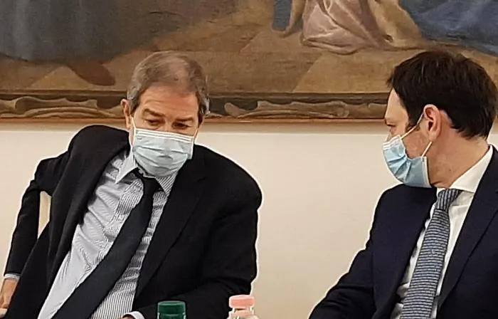 Coronavirus, vince la linea siciliana delle aperture soft: e ora Musumeci &egrave; pronto per la &ldquo;fase 2,5&rdquo;