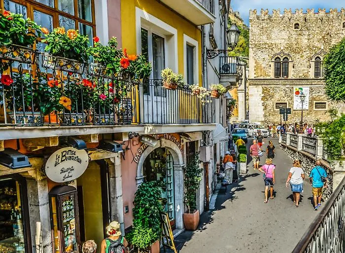 Vacanze: start up lancia i Sicilia Bond, titoli di soggiorno per destagionalizzare il turismo