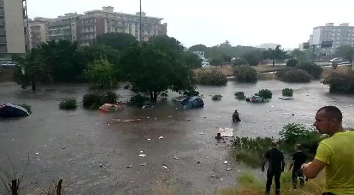 Maltempo in Sicilia, 2 morti a Palermo: ed &egrave; polemica sul mancato allerta meteo